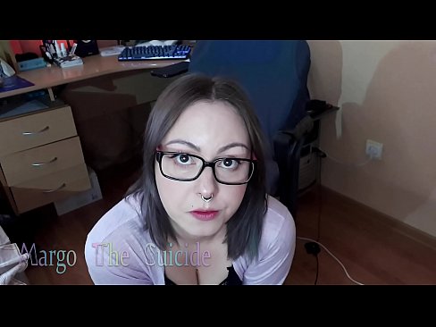 ❤️ Fata sexy cu ochelari suge adânc Dildo în fața camerei de filmat ☑   at ro.hentaisea-com.ru